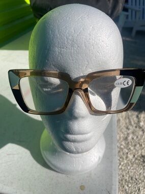 Reading Glasses Women - Brown Frame with Black & Green Accent